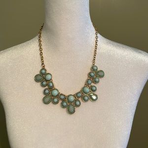 Statement necklace